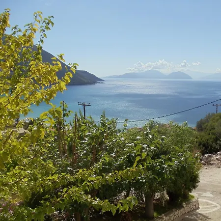 Heras Garden Daire Vasiliki