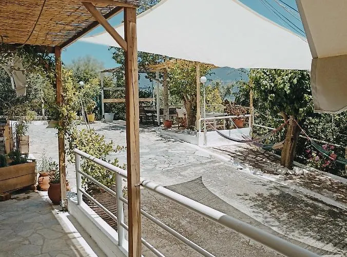 Heras Garden * Vasiliki