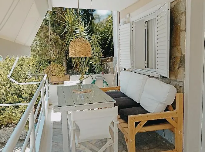 Heras Garden *