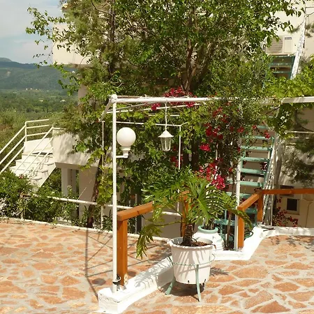 Heras Garden Vaszilikí